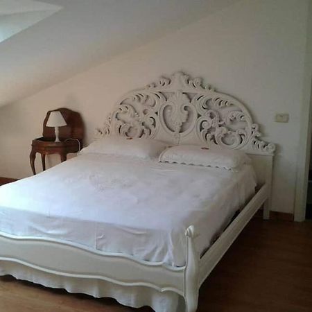 La Casa Di Milady Panzió Genzano di Roma Kültér fotó